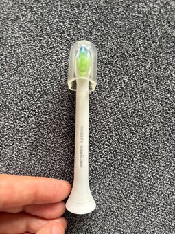 Predám nástavec na kefku philips sonicare - 2