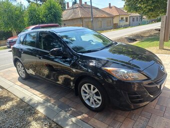 Mazda 3---1.6i-benzin--77Kw-105Ps-najazdené.-157600km - 2