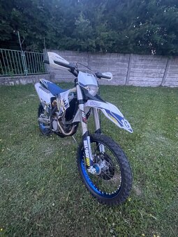 husqvarna FE 250/300 - 2