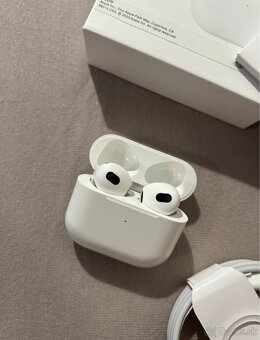 Apple AirPods 3. Generácie - 2