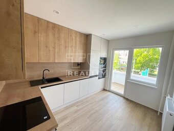 »»REZERVOVANÝ«« 4 IZBOVY BYT ŽILINA-SOLINKY , 85 m2 - 2