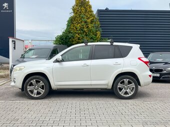 Toyota RAV4 2.2l D-CAT 150 Premium Navi 4x4 A/T6 - 2