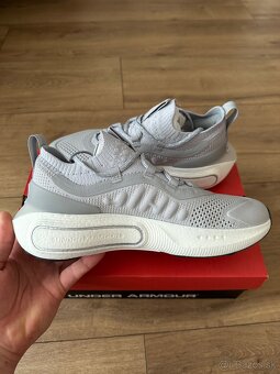 Under Armour - 2