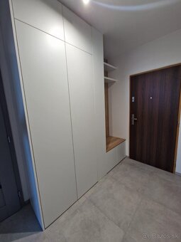 2+ izbový byt voľný od 1.10.2025 - 2
