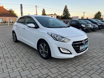 Hyundai i30 2015 1.6 Benzín - 2