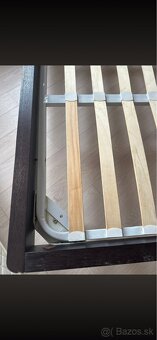 Posteľ + nočné stolíky - 2