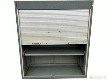 Kovová roletová skriňa - 2