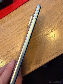 Motorola Moto E32s 4 GB / 64 GB Dual Sim - 2