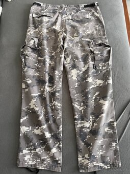 Maskačove nohavice - 2