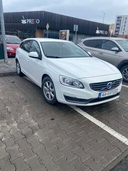 Volvo V60 - 2