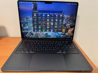MacBook Air 13 M4 2025 - 2