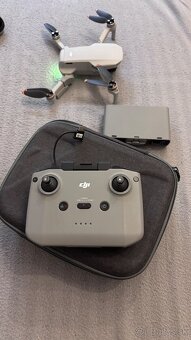 Dron DJI Mini2 Combo - 2