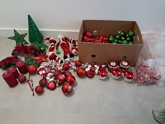 vianocny stromcek + decoracie - 2