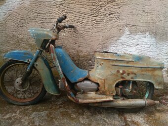 jawa 20  pionier - 2