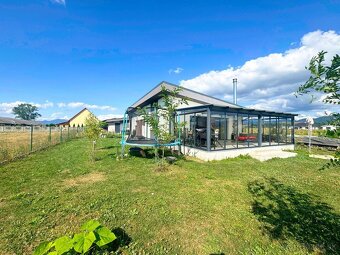 Zariadený rodinný dom s rozľahlým pozemkom, Rakovo, 2.261 m2 - 2