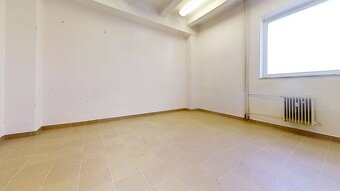 Na prenájom potravinársky priestor 40 m2 Banská Bystrica - 2