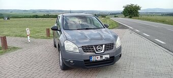 Nissan Qashqai - 2