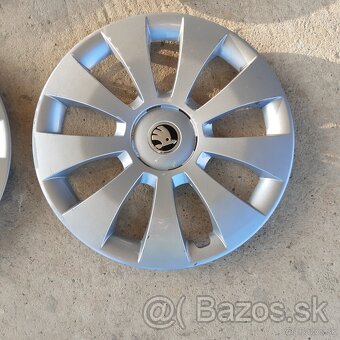 Predam puklice na Skoda superb 16 zoll - 2