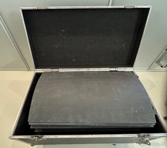 Adam Hall Defender Compact + case na kolečkách SET - 2