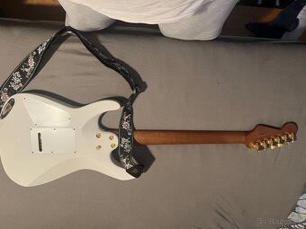 Charvel Dk24 Hss snow white - 2