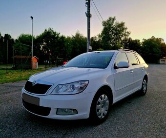 Škoda Octavia Combi 1.6 TDI Ambiente Max R.V.2012. - 2