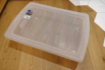 Úložná plastová krabica na kolieskach stohovacia nízka - 2