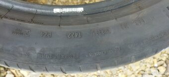 letné pneumatiky 245/45 R19 - 2