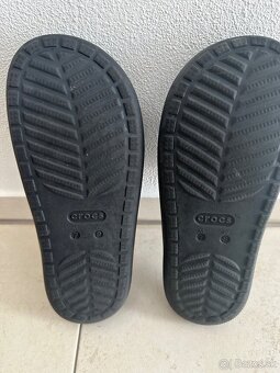 Predam slapky CROCS - 2