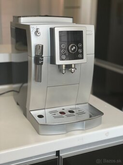Kavovar DeLonghi - 2