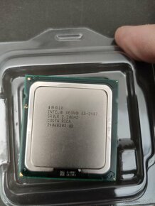 Predám 2x Intel 2x E5-2650V2, Xeon E5-2407 - 2