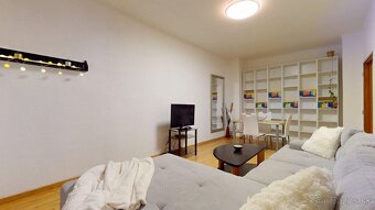 3-izbový tehlový byt v centre Nitry – Hodžova ulica, pri OC  - 2