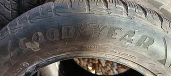 225/65 r17  zimné - 2