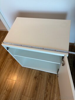 Policový diel a dvierka Besta - 2