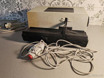 Pentacon projektor AV100auto - 2