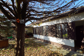 NA PREDAJ RODINNÝ DOM V OBCI LIPOVÉ NA VEĽKOM POZEMKU - 2