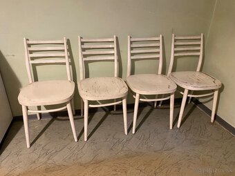 Biele stoličky 4ks - 2