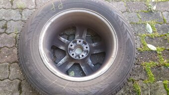 Predám 4 disky Santa Fe r17 + zimné pneu - 2