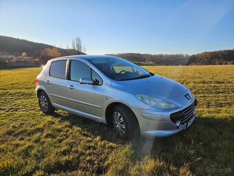 Peugeot 307 1.6 HDi – spoľahlivý hatchback s nízkouSpotrebou - 2