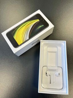 iPhone SE, Black 128GB - 2