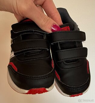 Botasky sneakers adidas vel 23 - 2