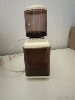 Retro mlynček na kávu - 2
