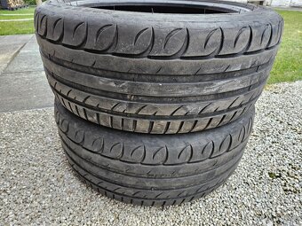 2 ks letné pneu 225/45R17 - 2