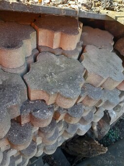 Zámková dlažba, 25 m2 - 2