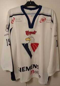 Kupim dresy Hc slovan - 2