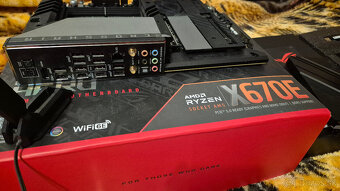 Predam MB Asus ROG CROSSHAIR X670E HERO - 2