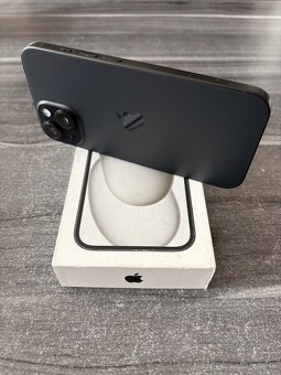 Predám iPhone 15, Black, 128GB - 2
