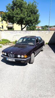 BMW e32 730i - 2