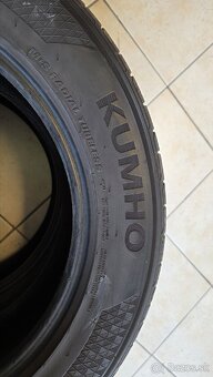 Kumho Crugen HP71 225/60 R17 99V - 2
