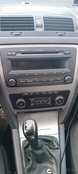Škoda Octavia 2 1.6TDI 77kw - 2