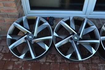 5x112 R20 Hlinikove disky Original SEAT Terraco Supreme II - 2